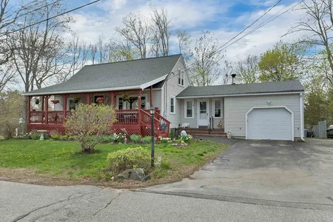 7 Villanova Lane Rochester NH 03867