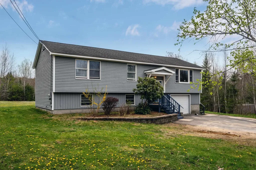 21 Nutter Circle Barnstead NH 03225