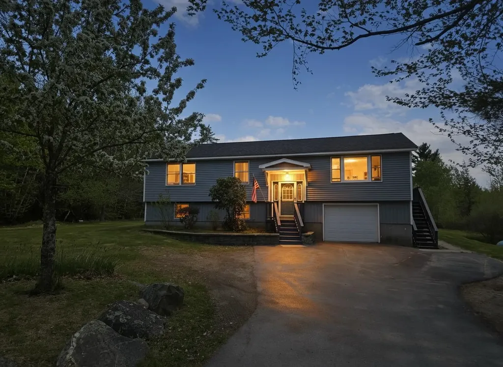 21 Nutter Circle Barnstead NH 03225