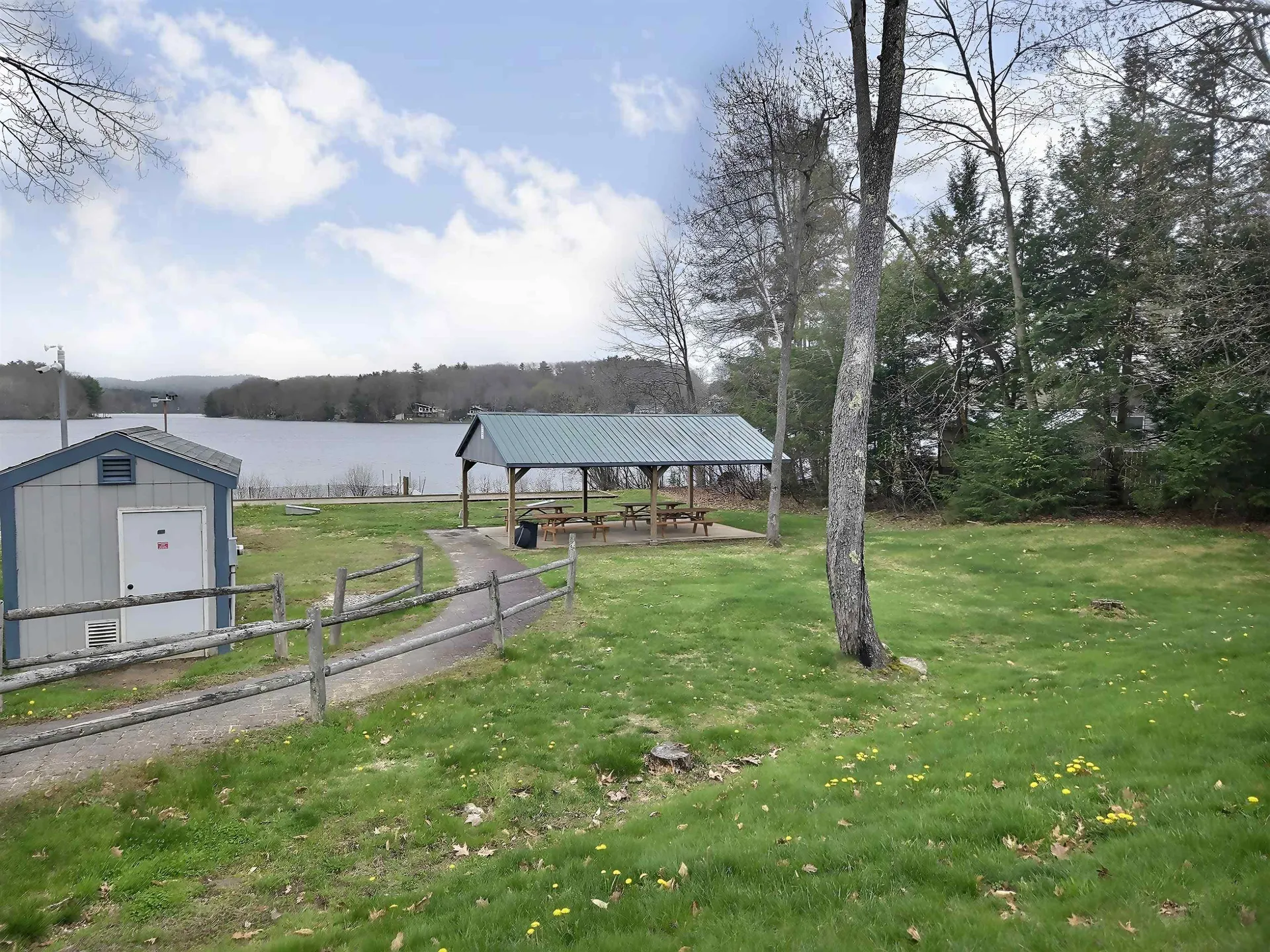 21 Nutter Circle Barnstead NH 03225
