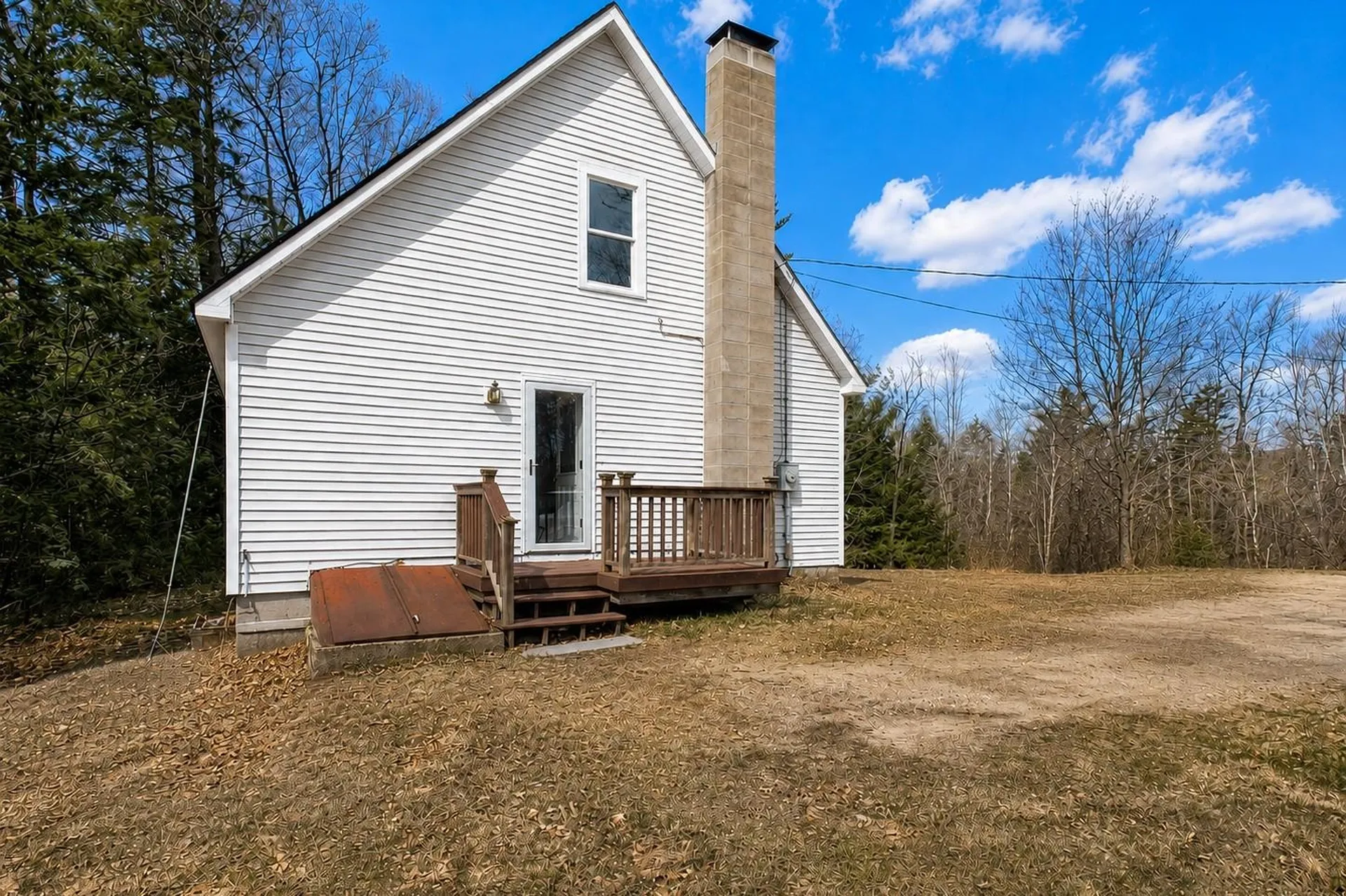 74 Staples Lane Stoddard NH 03464