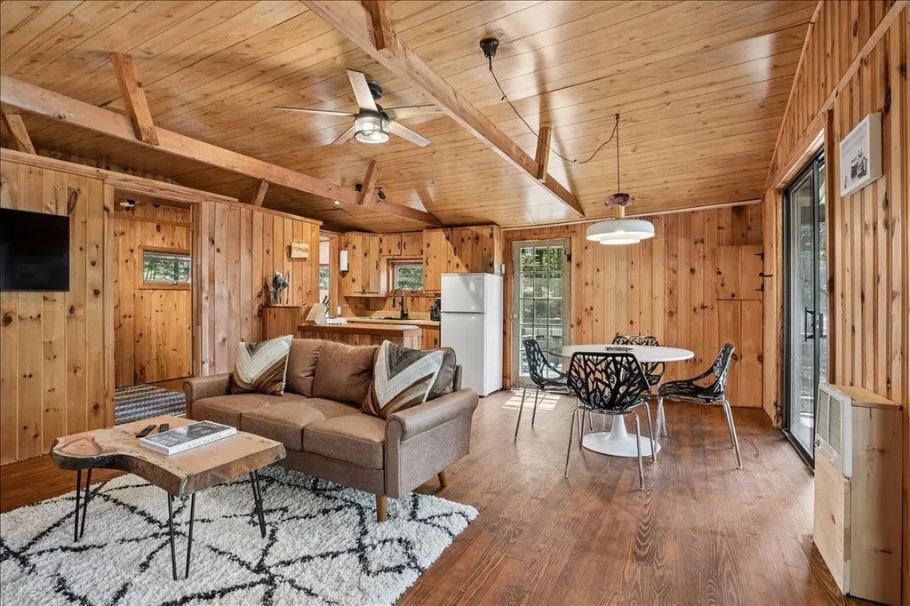 277 Hemlock Drive Gilmanton NH 03237