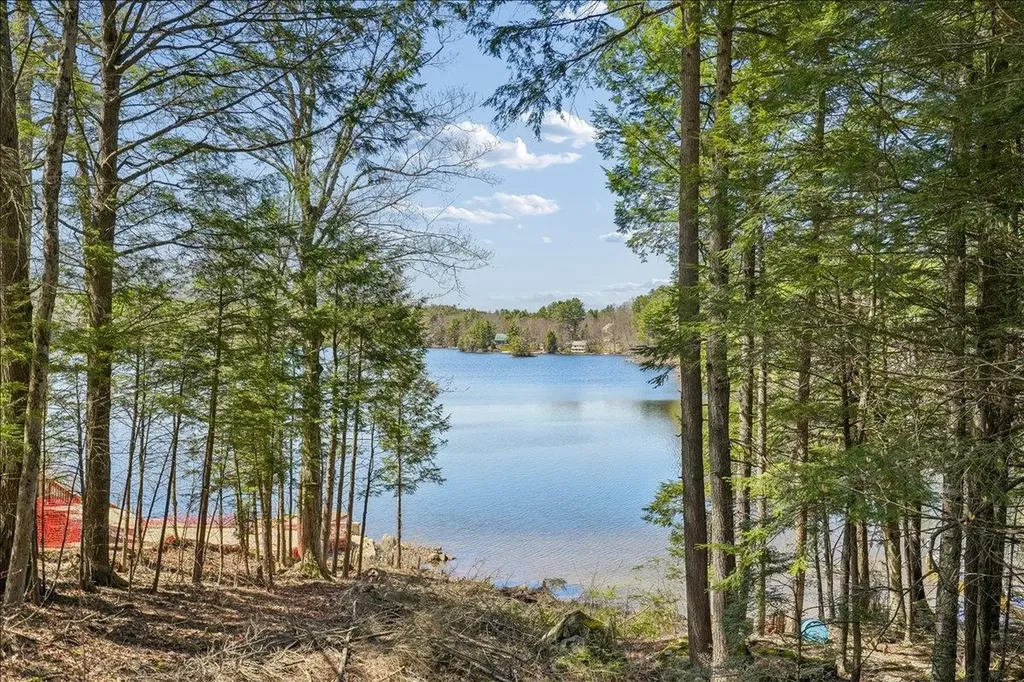 277 Hemlock Drive Gilmanton NH 03237