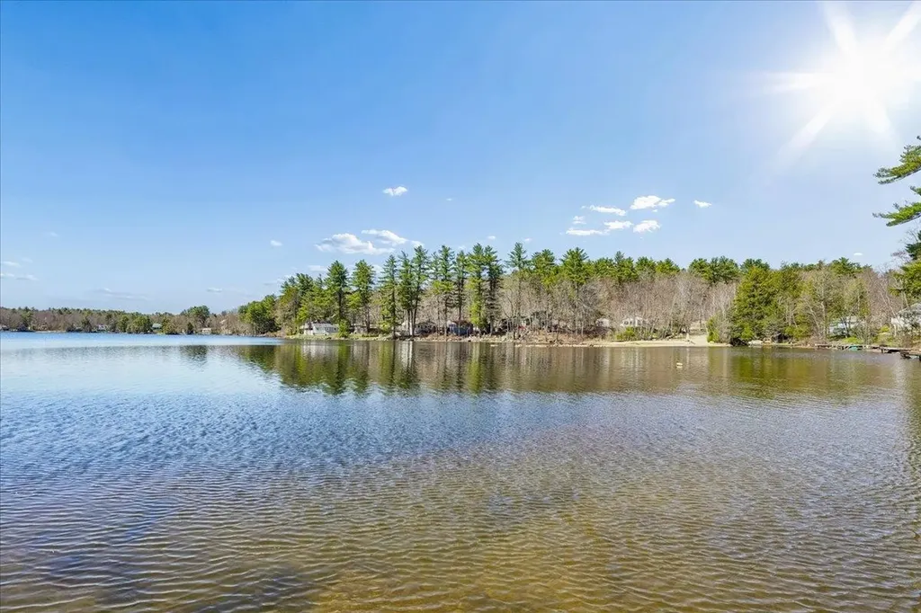 277 Hemlock Drive Gilmanton NH 03237