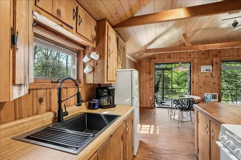 277 Hemlock Drive Gilmanton NH 03237