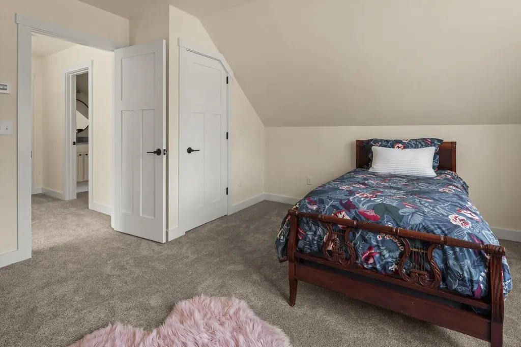 95 Southview Drive Morristown VT 05661