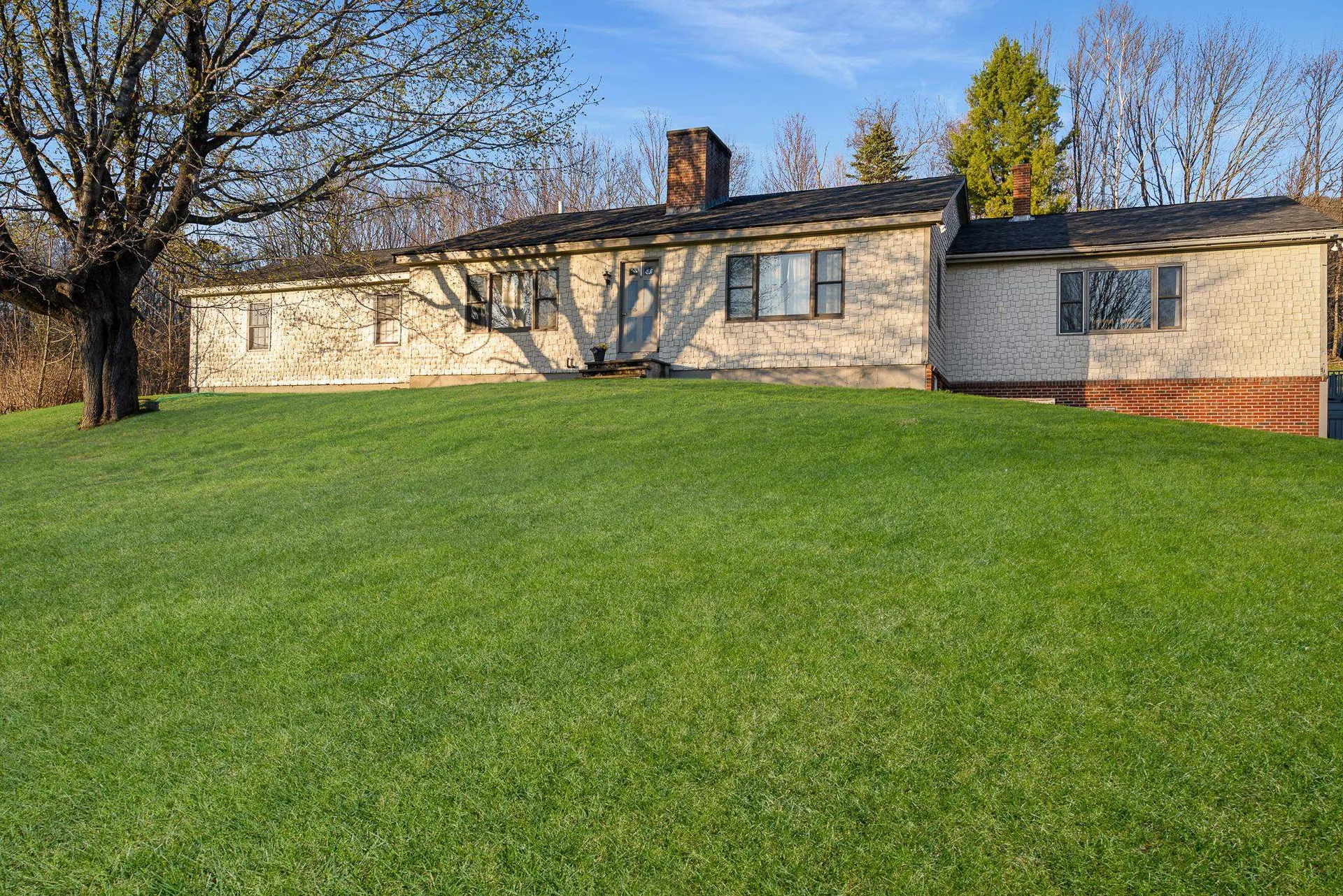 68 Rowell Road Lancaster NH 03584