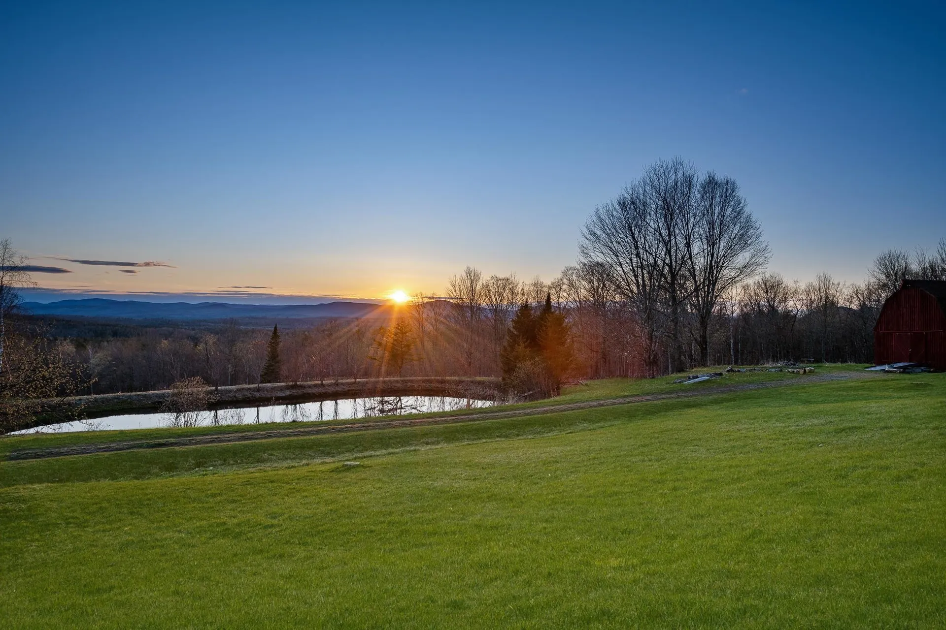 68 Rowell Road Lancaster NH 03584