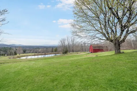 68 Rowell Road Lancaster NH 03584