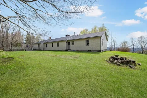 68 Rowell Road Lancaster NH 03584