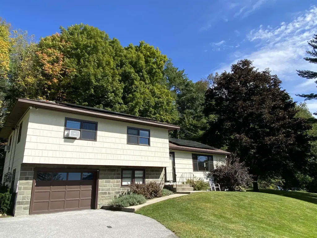 275 Hillvale Road Manchester VT 05255