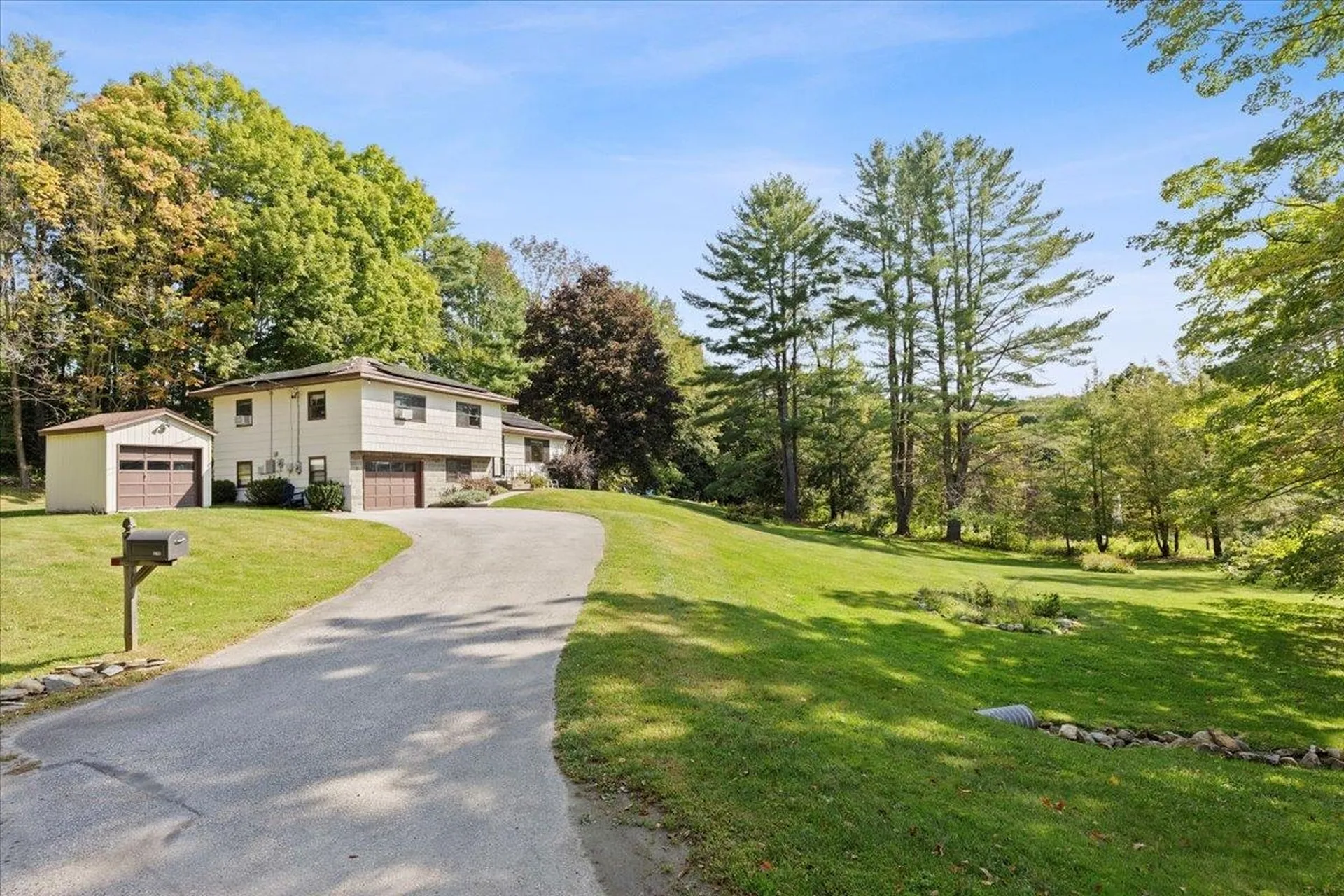 275 Hillvale Road Manchester VT 05255