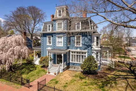 37 Summer Street Dover NH 03820