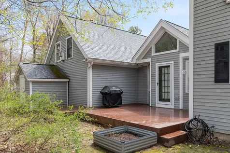 10 Hagan Drive Essex VT 05452
