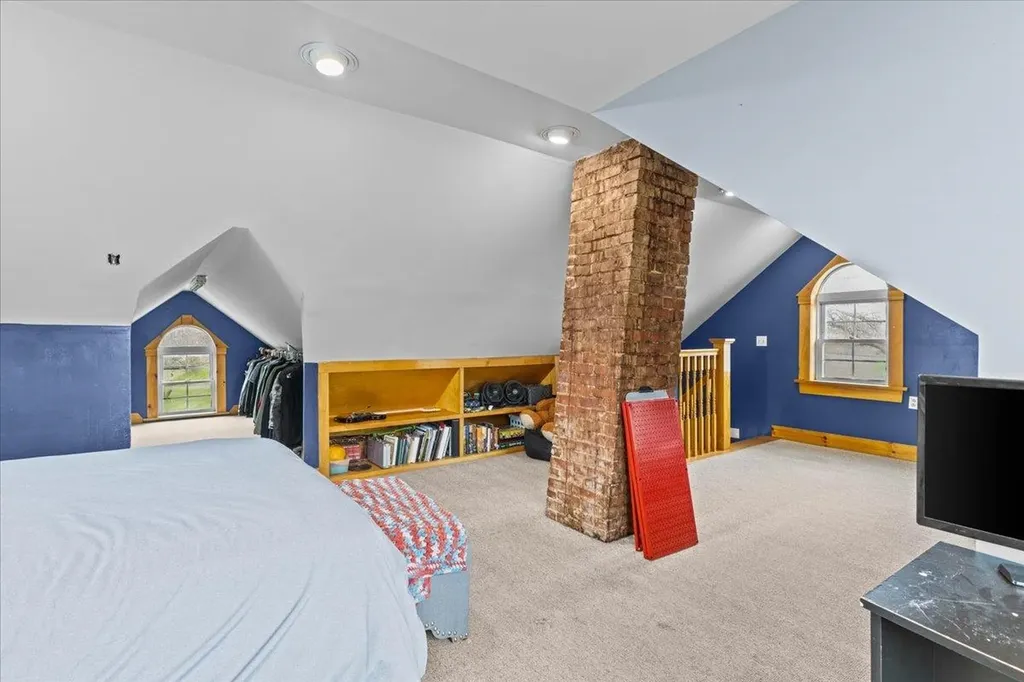 6852 Vt Route 105 Sheldon VT 05483