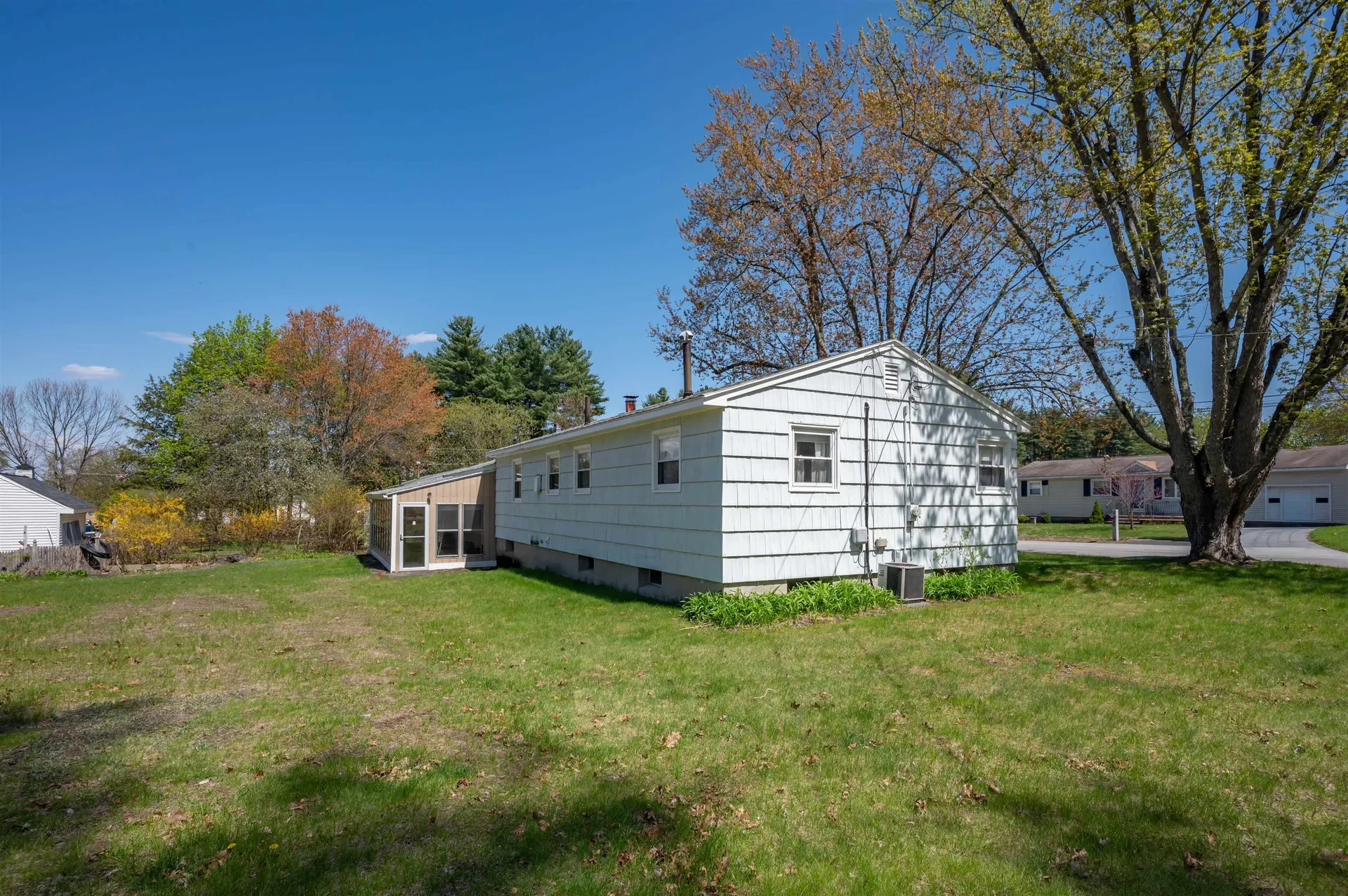 3 Derby Circle Nashua NH 03062