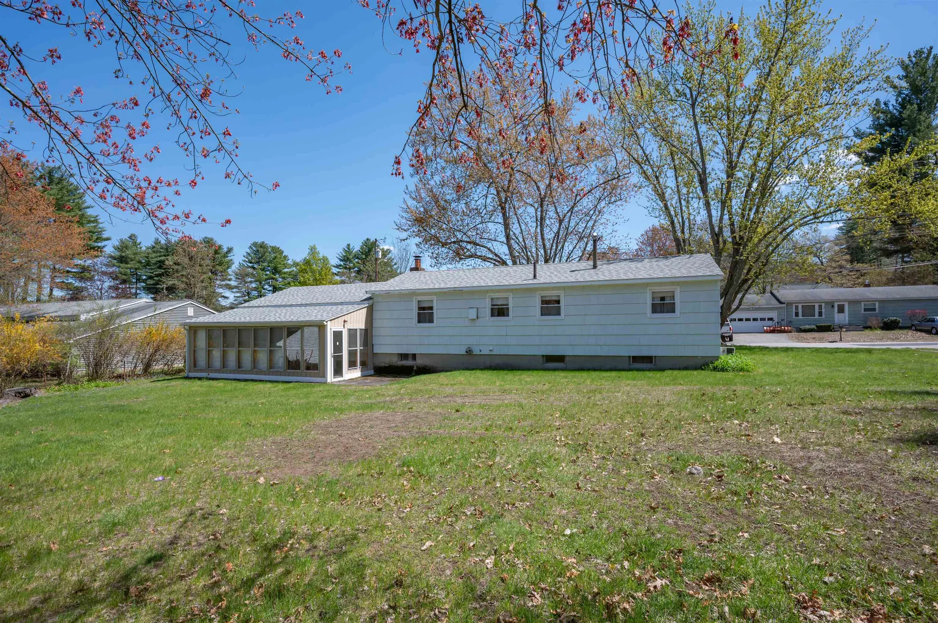 3 Derby Circle Nashua NH 03062