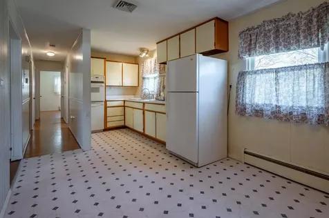 3 Derby Circle Nashua NH 03062