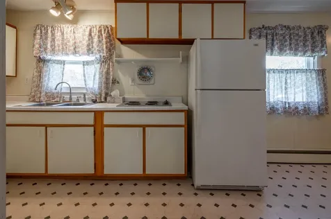 3 Derby Circle Nashua NH 03062
