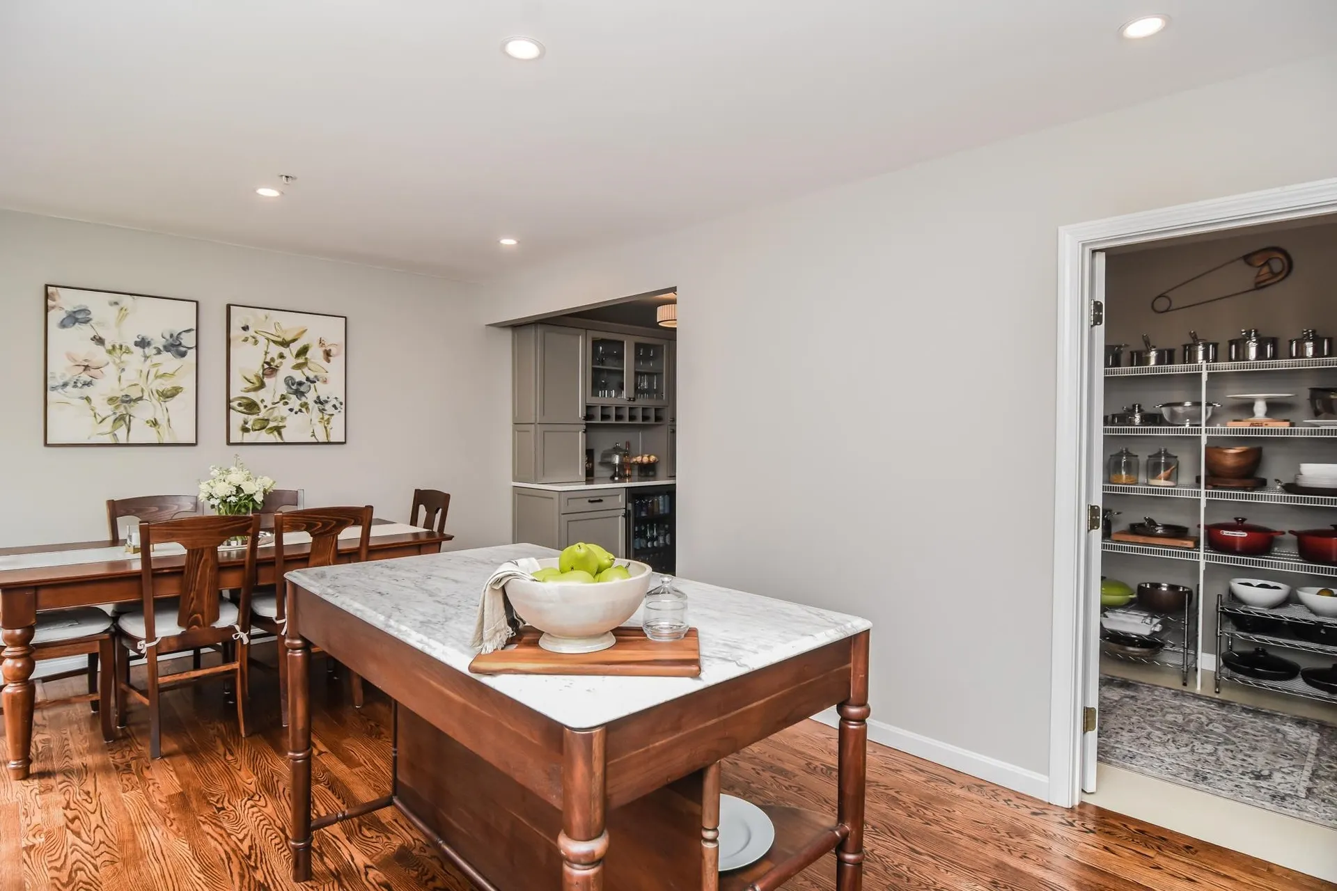14 Georgetowne Drive Nashua NH 03062