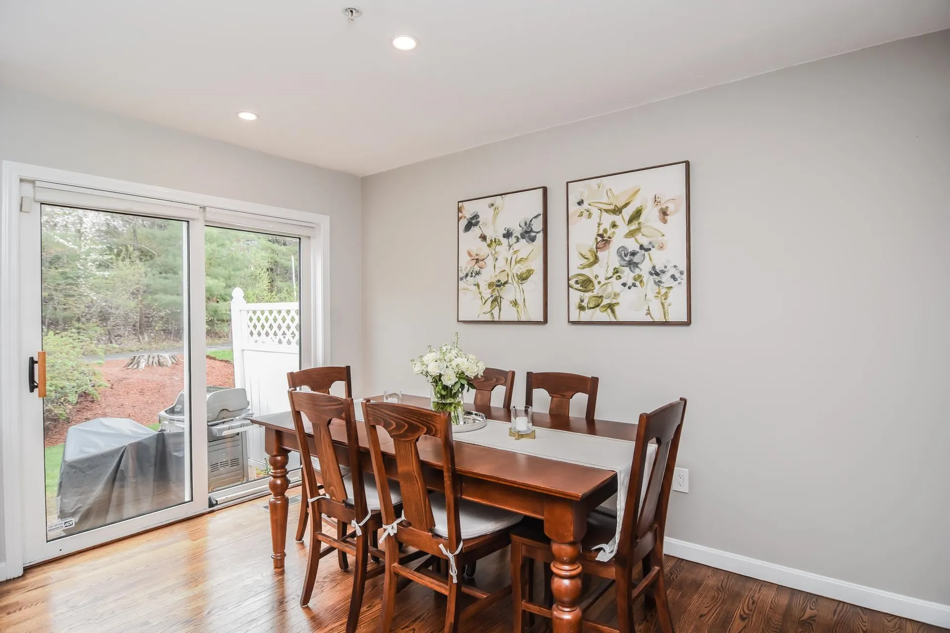 14 Georgetowne Drive Nashua NH 03062