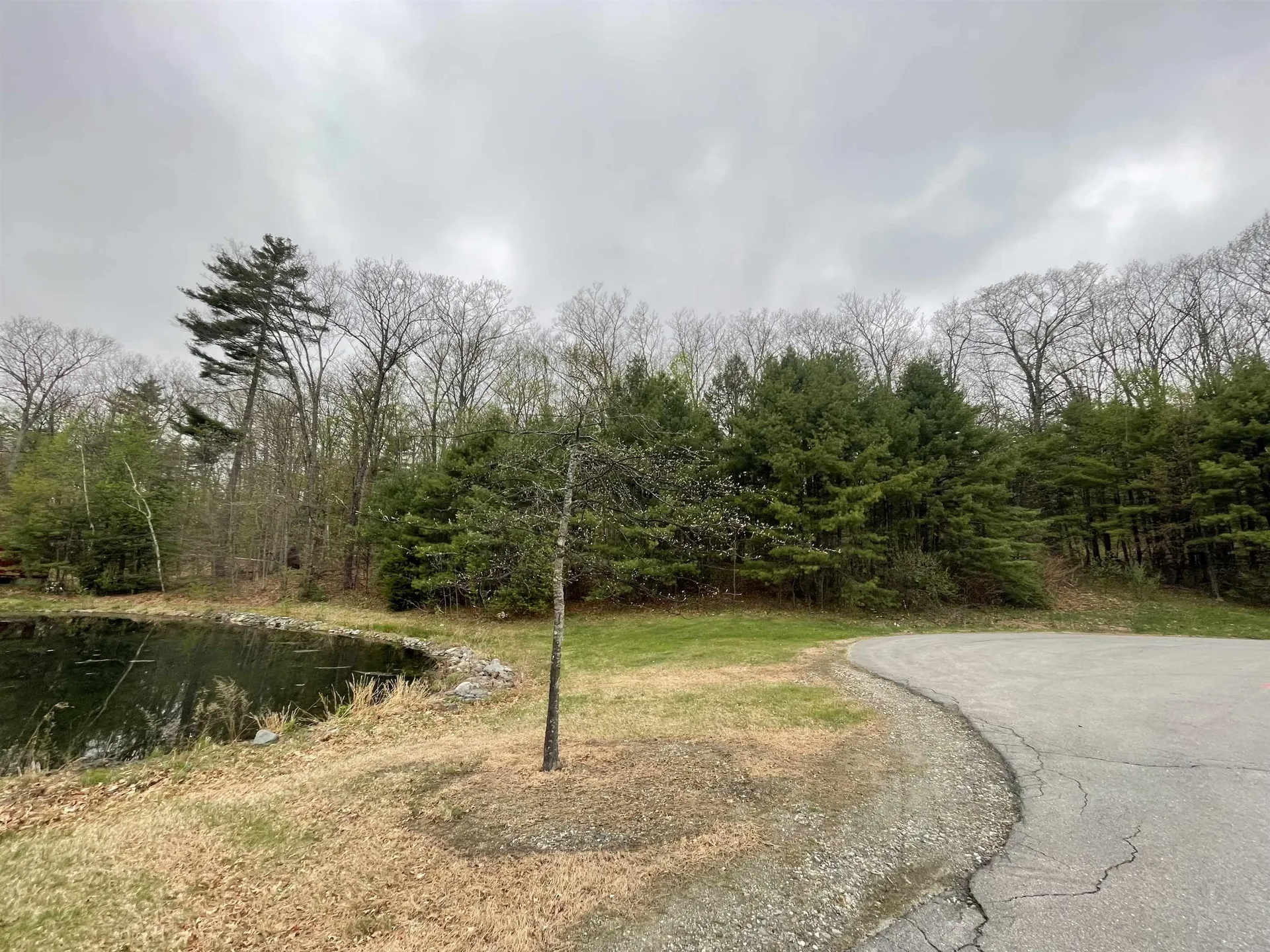 12-2 Pontiac Drive Chesterfield NH 03462