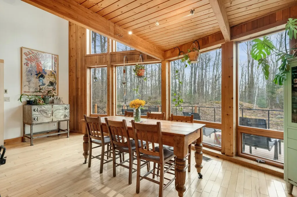 412 Macey Road Middlesex VT 05602