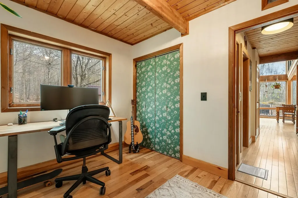 412 Macey Road Middlesex VT 05602