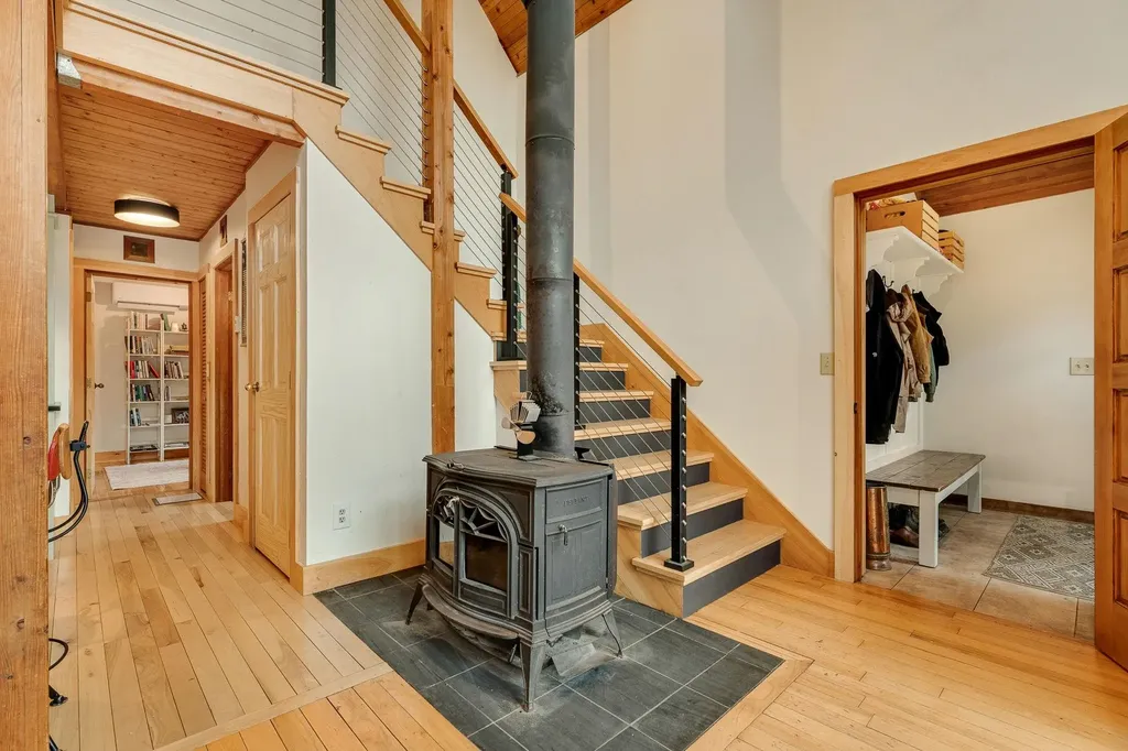 412 Macey Road Middlesex VT 05602