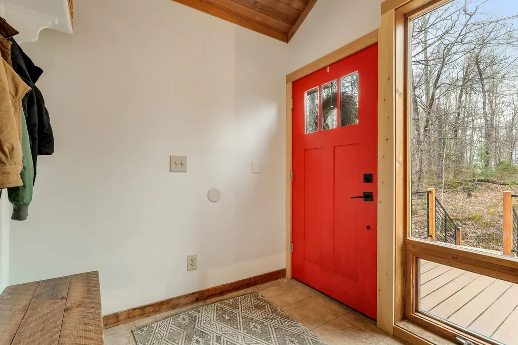 412 Macey Road Middlesex VT 05602