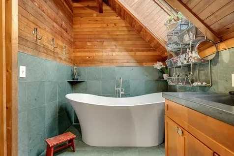 412 Macey Road Middlesex VT 05602