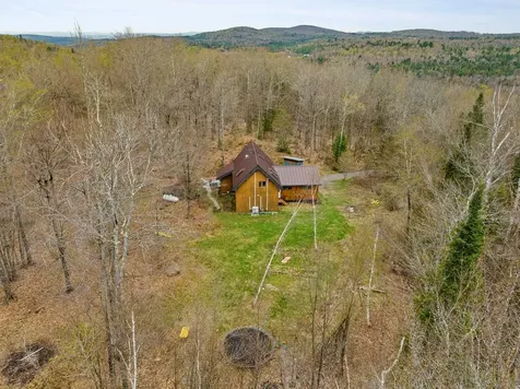 412 Macey Road Middlesex VT 05602
