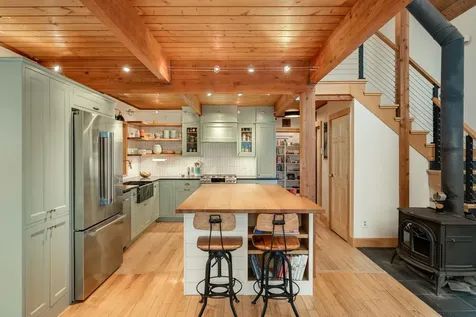 412 Macey Road Middlesex VT 05602