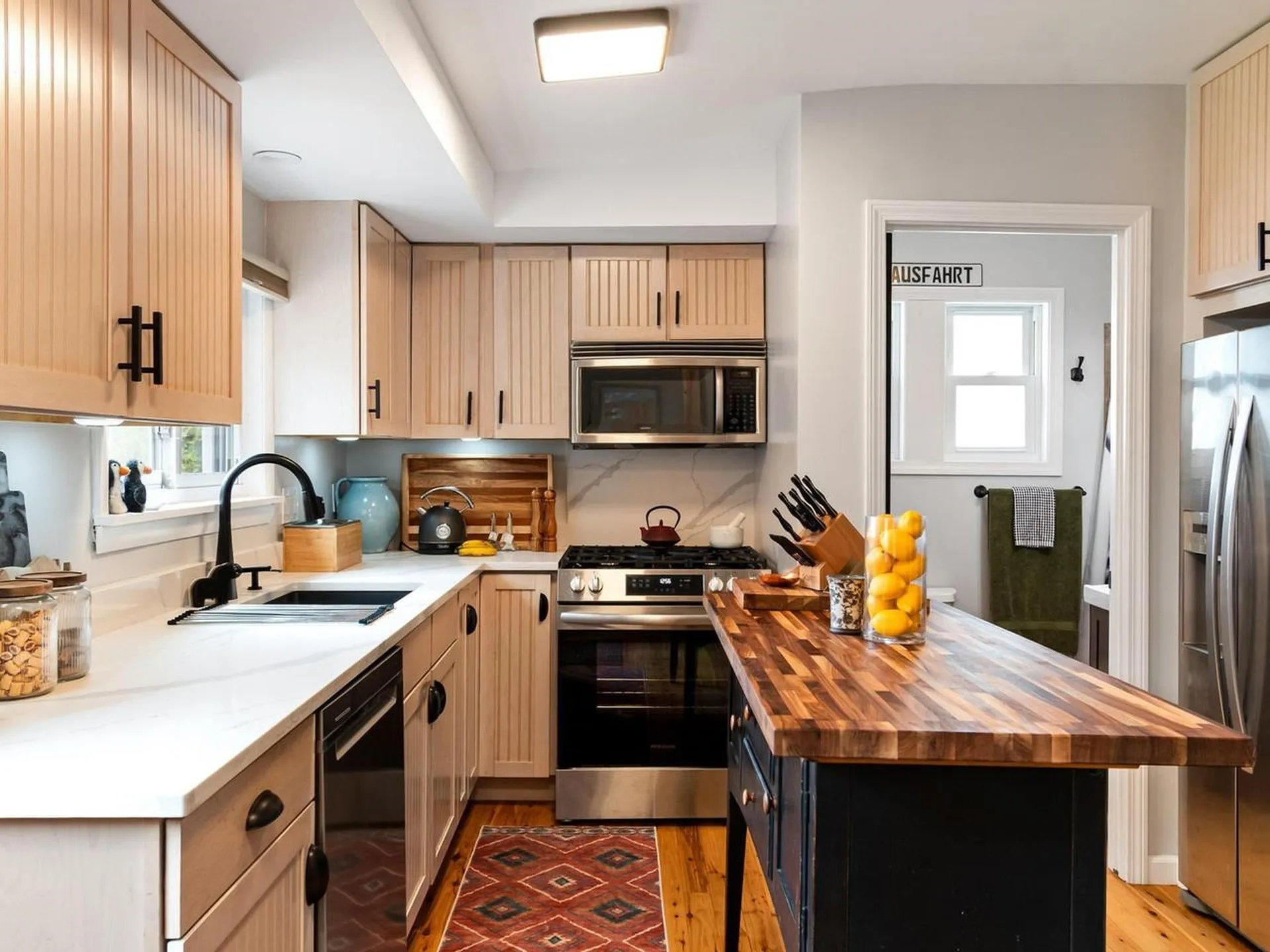109 Elmwood Avenue Burlington VT 05401-3829