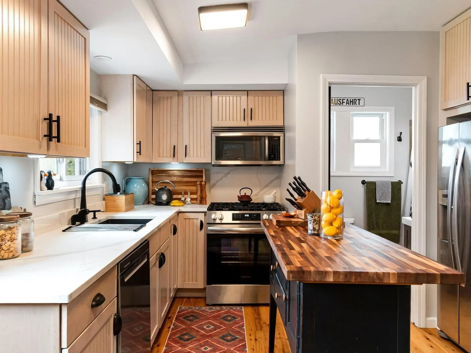 109 Elmwood Avenue Burlington VT 05401-3829
