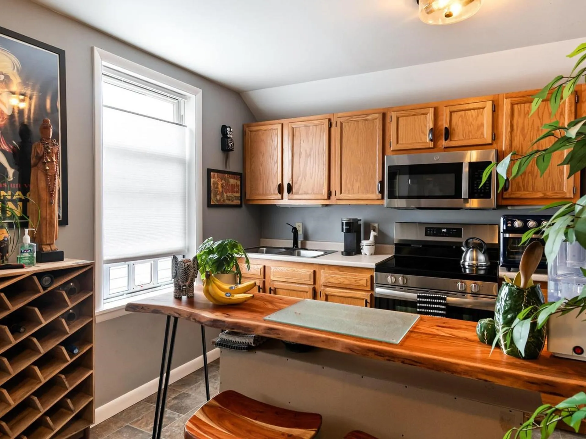 109 Elmwood Avenue Burlington VT 05401-3829