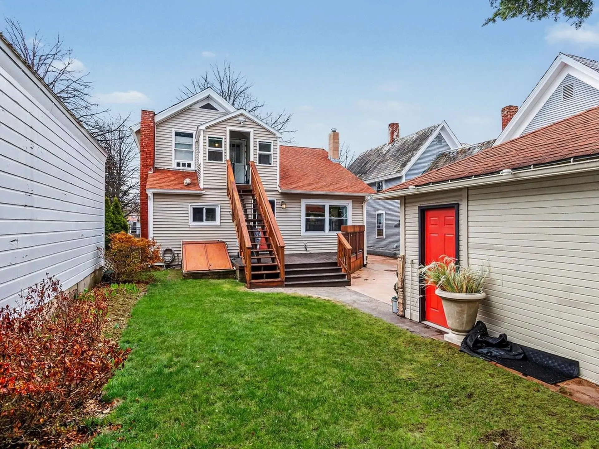 109 Elmwood Avenue Burlington VT 05401-3829