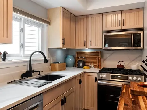 109 Elmwood Avenue Burlington VT 05401-3829