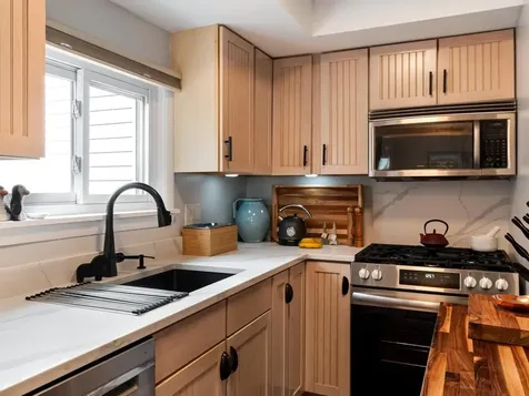 109 Elmwood Avenue Burlington VT 05401-3829
