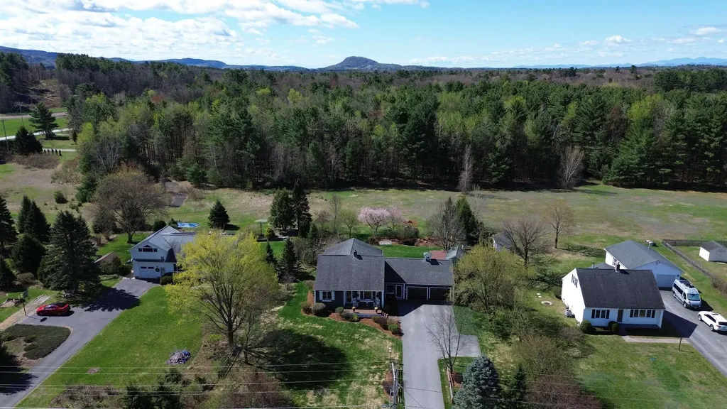 128 Lake Road Milton VT 05468