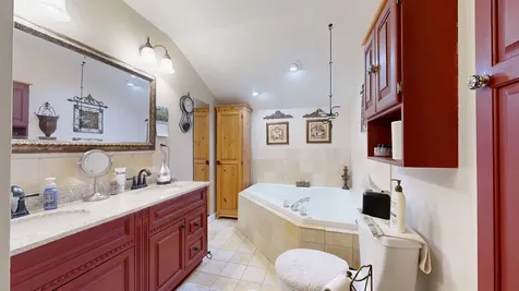 128 Lake Road Milton VT 05468