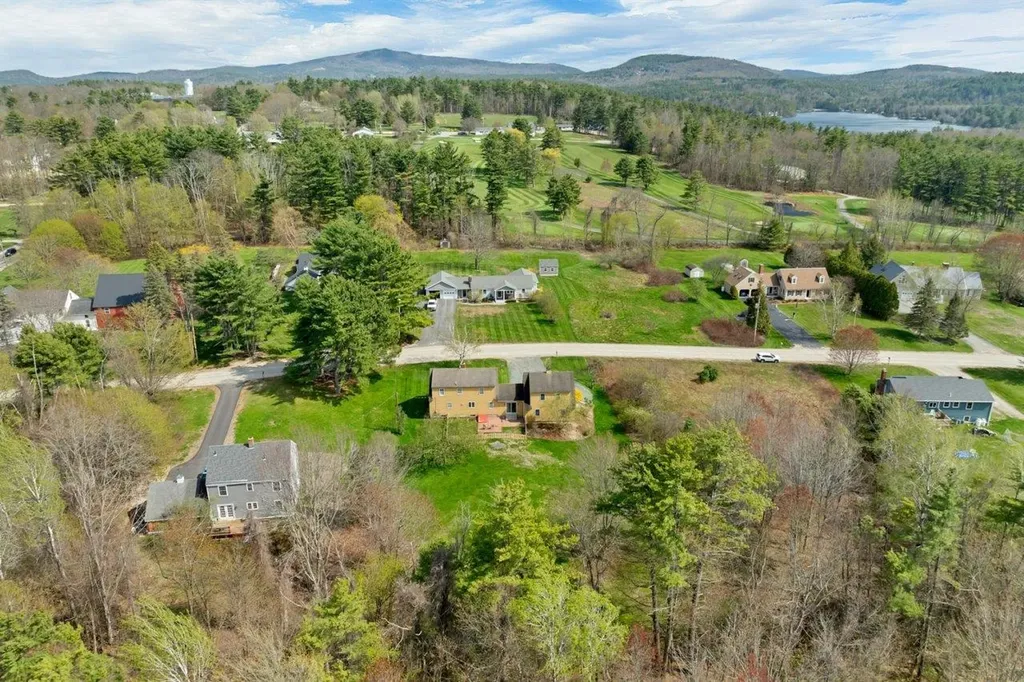 7 Old Mill Drive Wolfeboro NH 03894