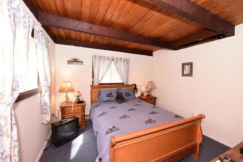 17 Klausen Road Madison NH 03849
