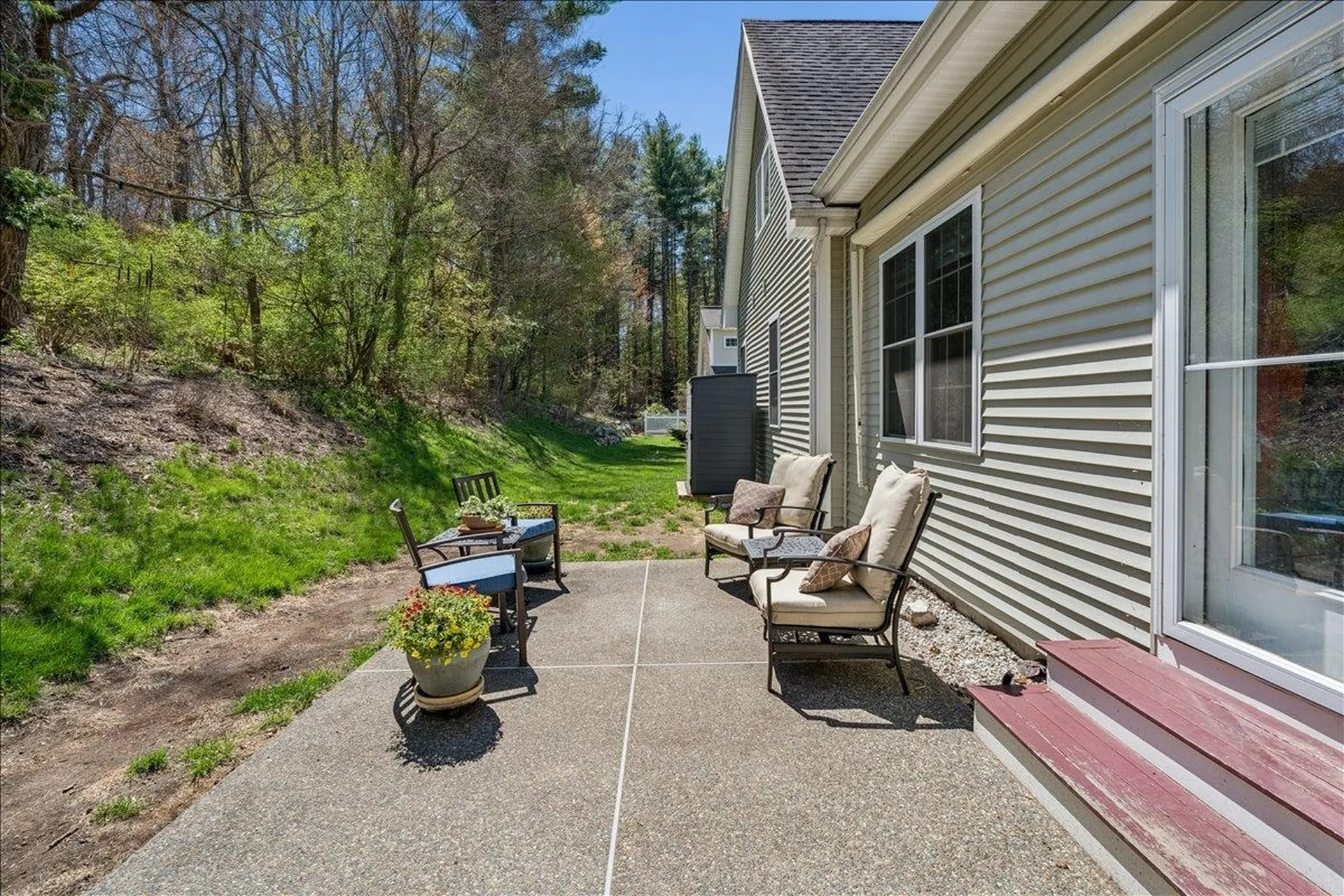 198 Mclane Way Manchester NH 03104