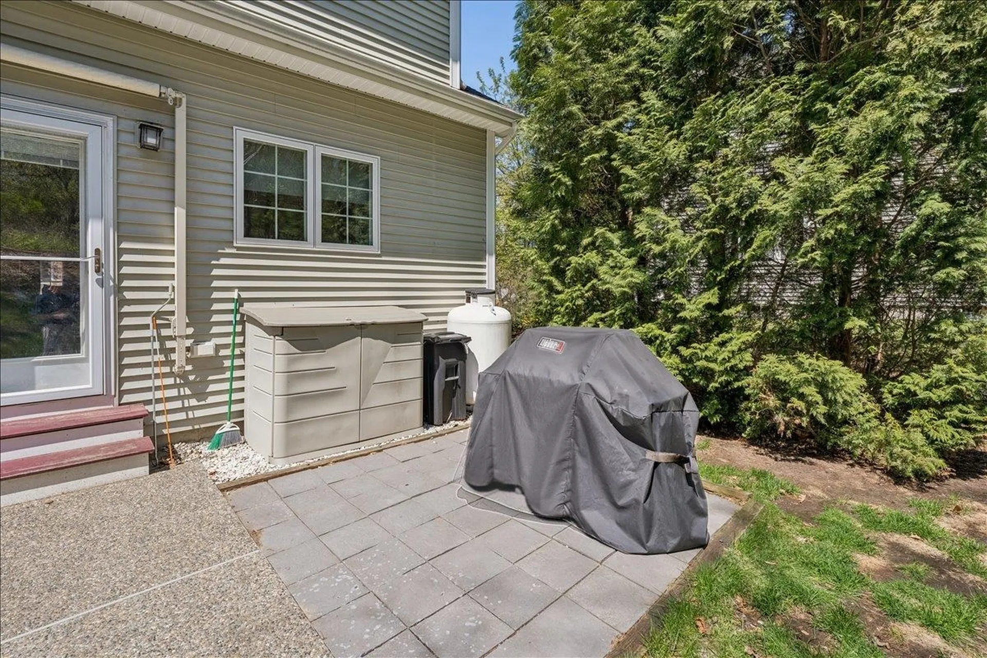 198 Mclane Way Manchester NH 03104