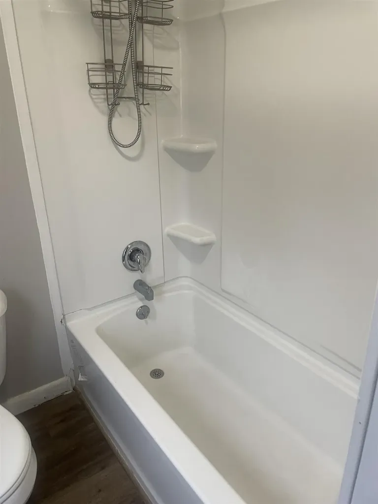 17 Iroquois Avenue Essex Junction VT 05452