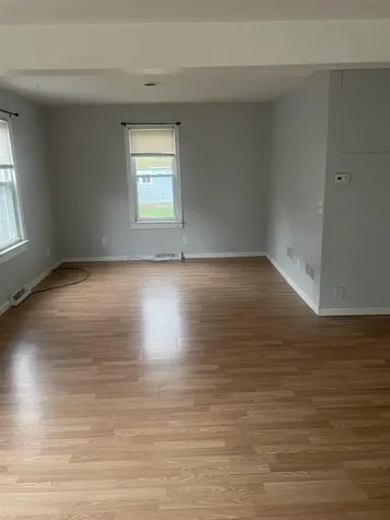 17 Iroquois Avenue Essex Junction VT 05452