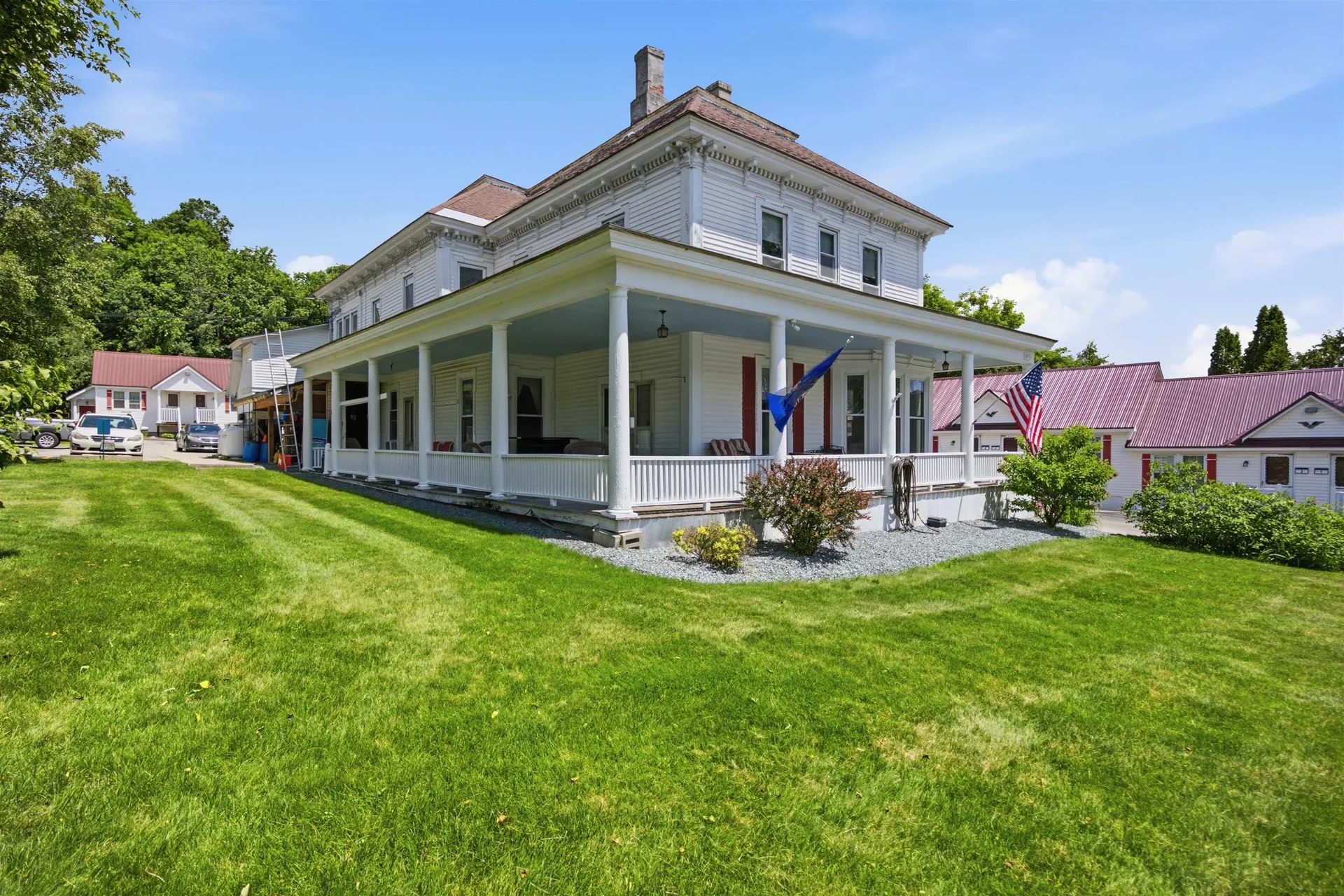 166 Main Street Littleton NH 03561