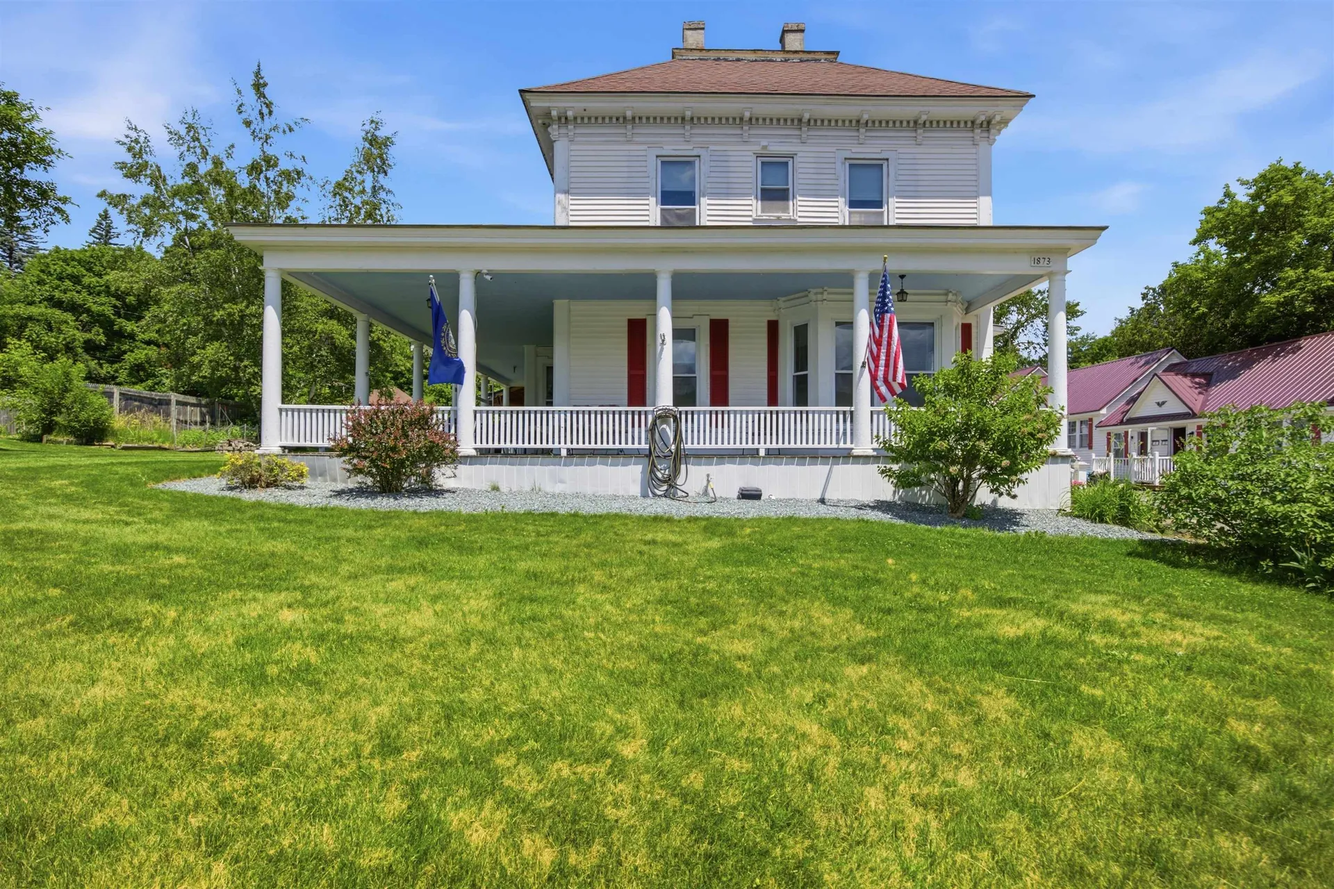 166 Main Street Littleton NH 03561