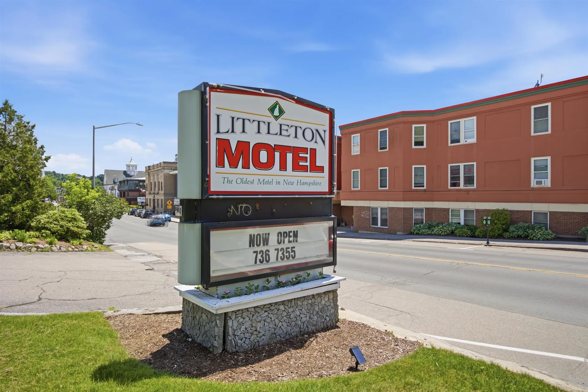 166 Main Street Littleton NH 03561